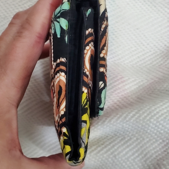 Vera Bradley Women's Wallet - Sierra - Picture 3 of 9